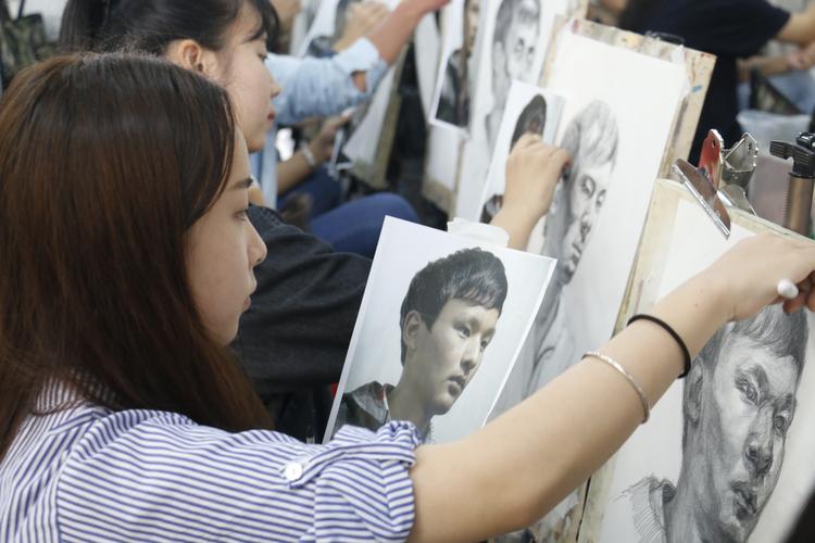 杭州十大画室 艺术与灵感的汇聚地